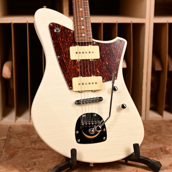 Déferlante - Vintage White Relic – Image 3