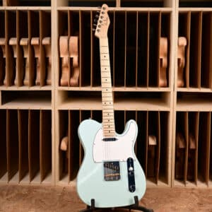 Elégante - Sonic Blue